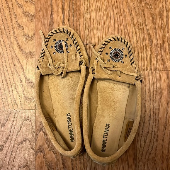 Minnetonka Moccasins - Picture 1 of 3
